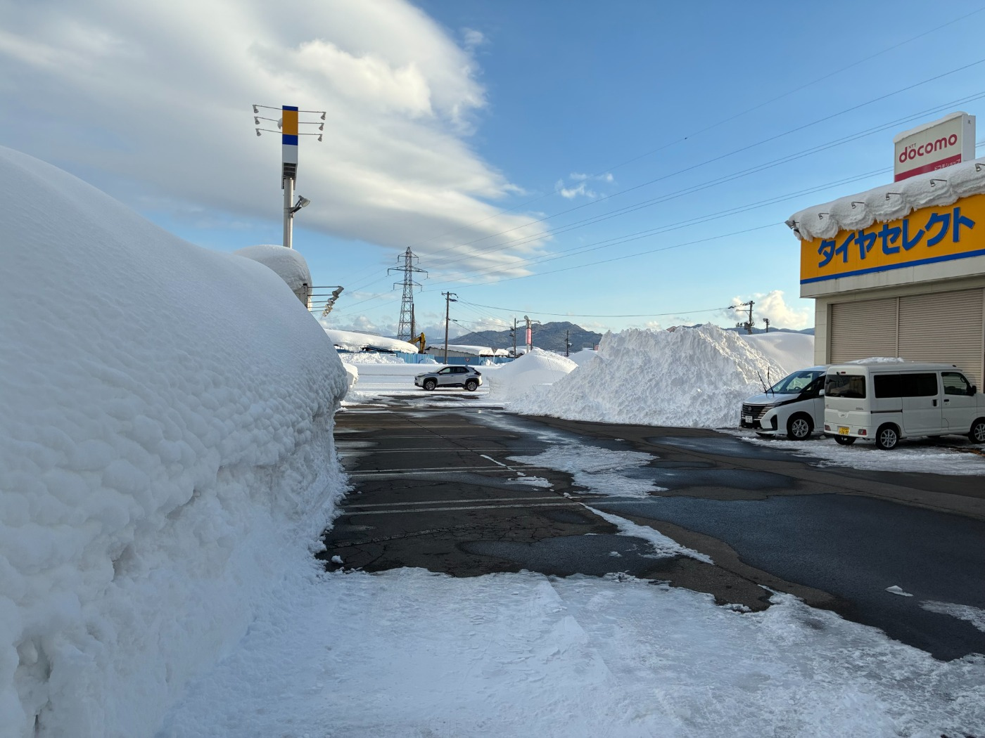 雪に埋もれた津軽・・・ | お知らせ | タイヤセレクト弘前城東