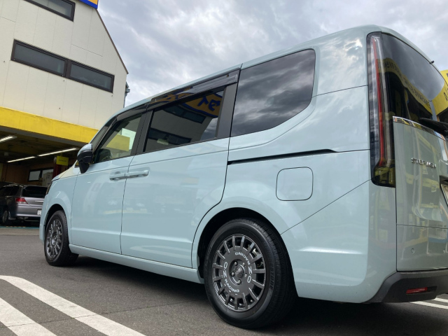 ☆新型ステップワゴン、アルミホイール交換！ | お知らせ